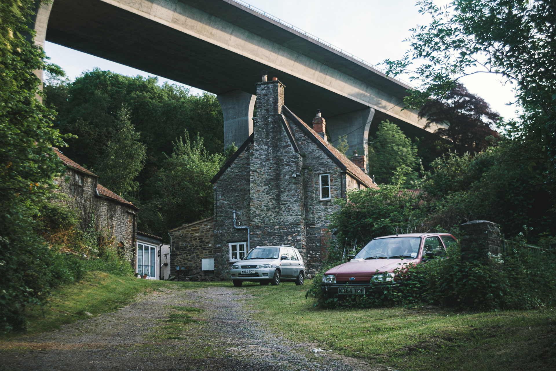 Along The Way Photographic Documentary Abandoned vehicle Nortons Wood Lane
