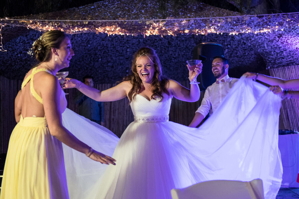 A beautiful bride wedding photography in Greece
